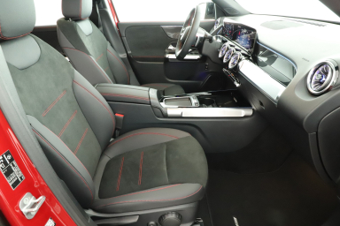 Mercedes-Benz GLB - 2024