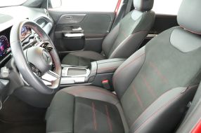 Mercedes-Benz GLB - 2024