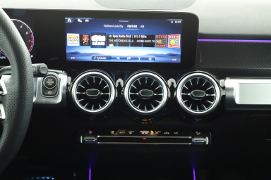 Mercedes-Benz GLB - 2024