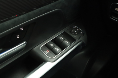 Mercedes-Benz GLB - 2024