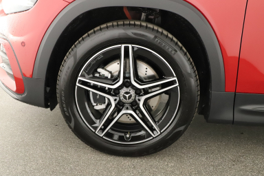 Mercedes-Benz GLB - 2024