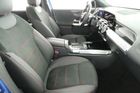 Mercedes-Benz GLB - 2024