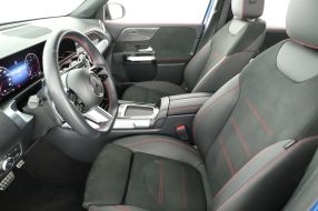 Mercedes-Benz GLB - 2024