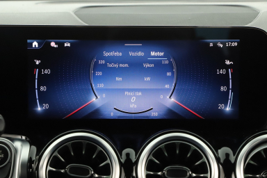 Mercedes-Benz GLB - 2024