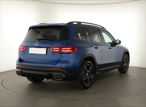Mercedes-Benz GLB 200 d 4MATIC