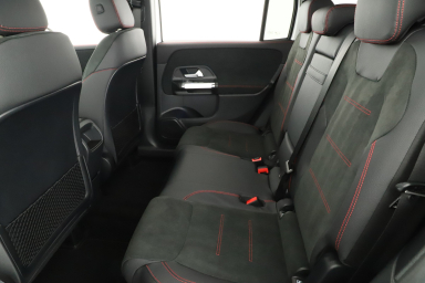 Mercedes-Benz GLB - 2024