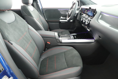 Mercedes-Benz GLA - 2024