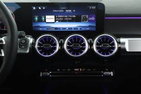 Mercedes-Benz GLB - 2024