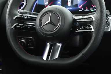 Mercedes-Benz GLB - 2024