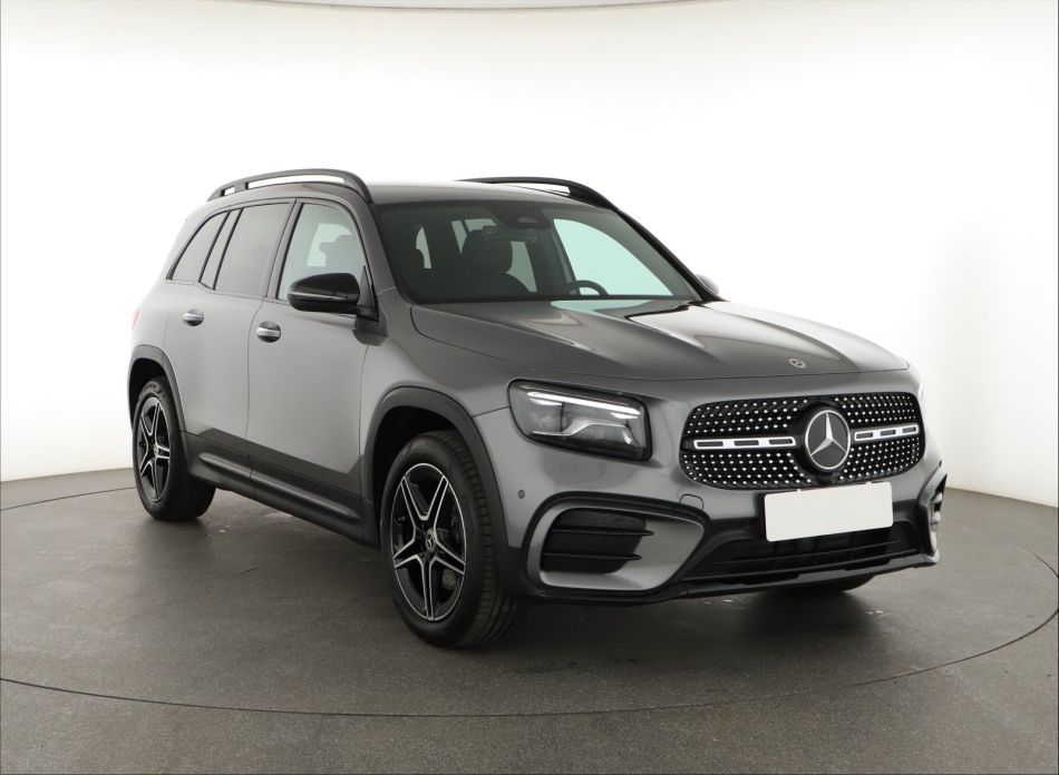 Mercedes-Benz GLB - 2024