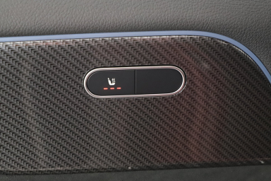 Mercedes-Benz GLA - 2024