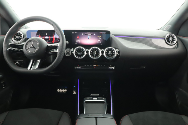 Mercedes-Benz GLA 200 d