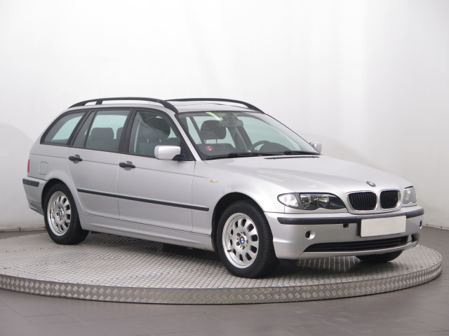 BMW 3 2004
