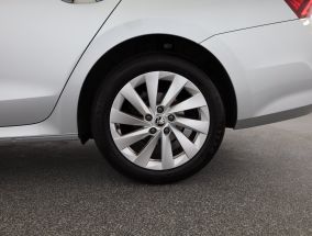Škoda Octavia - 2024