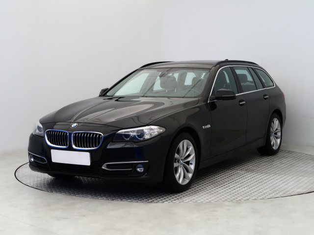 BMW 5 2015