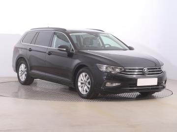 Volkswagen Passat, 2021