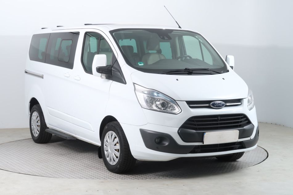 Ford Tourneo Custom - 2015