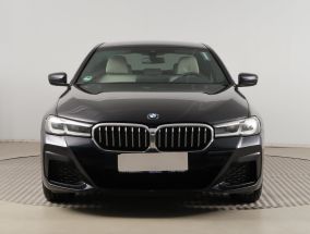BMW 5 - 2021