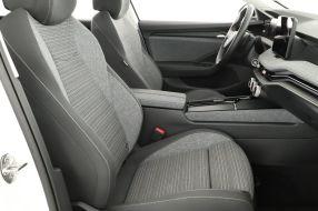 Škoda Superb - 2024