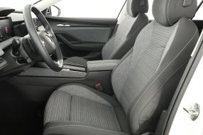 Škoda Superb - 2024