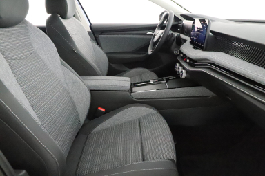 Škoda Superb - 2024
