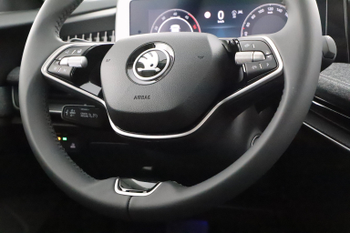 Škoda Superb - 2024