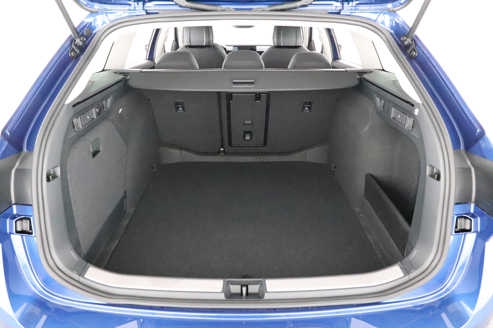 Škoda Superb - 2024