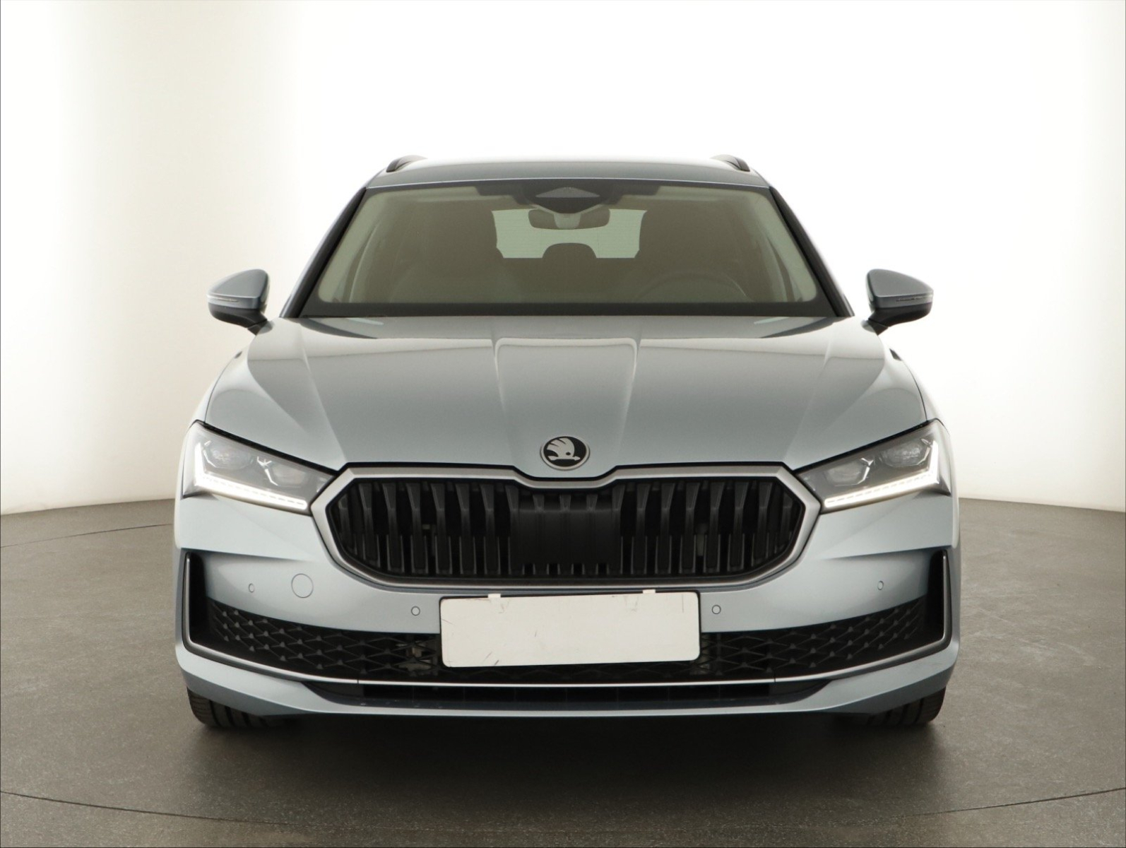 Škoda Superb - 2024