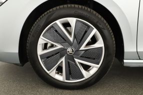 Škoda Superb - 2024