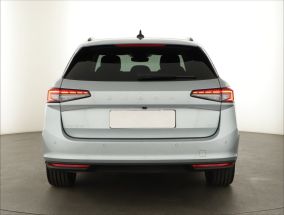 Škoda Superb - 2024