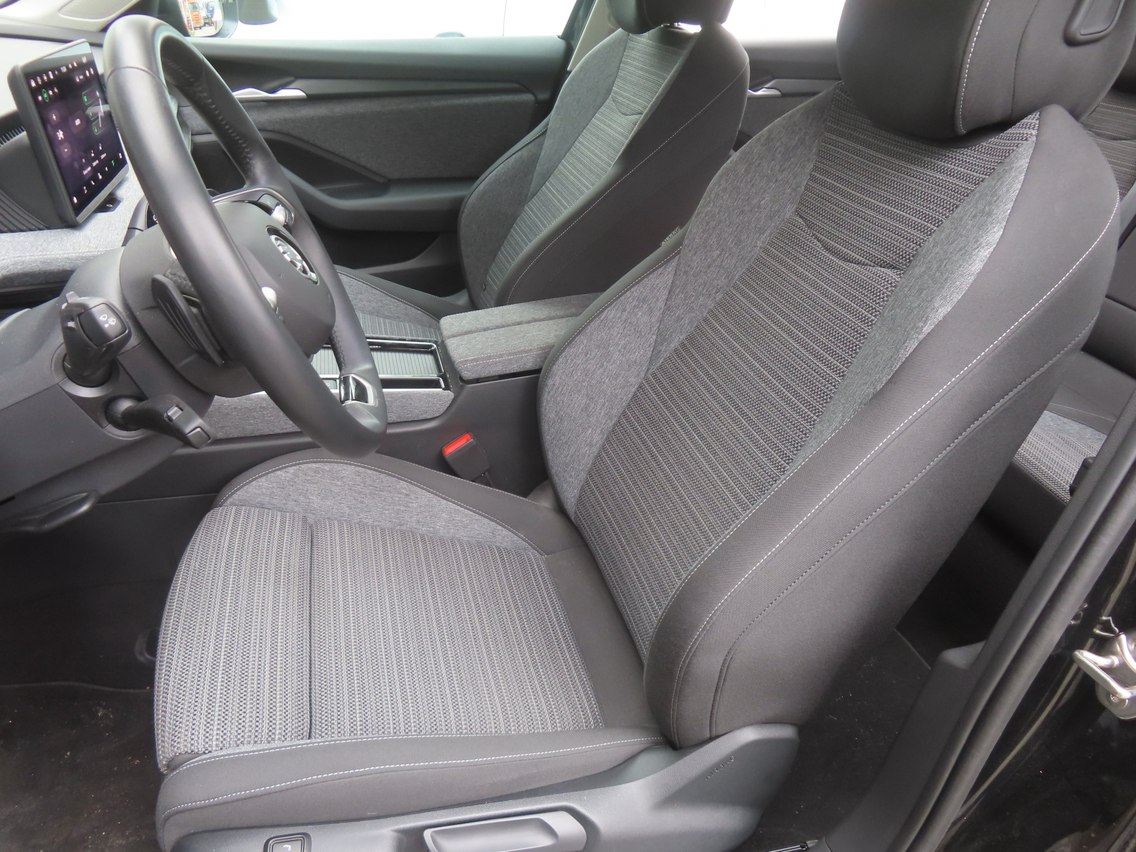 Škoda Superb - 2024