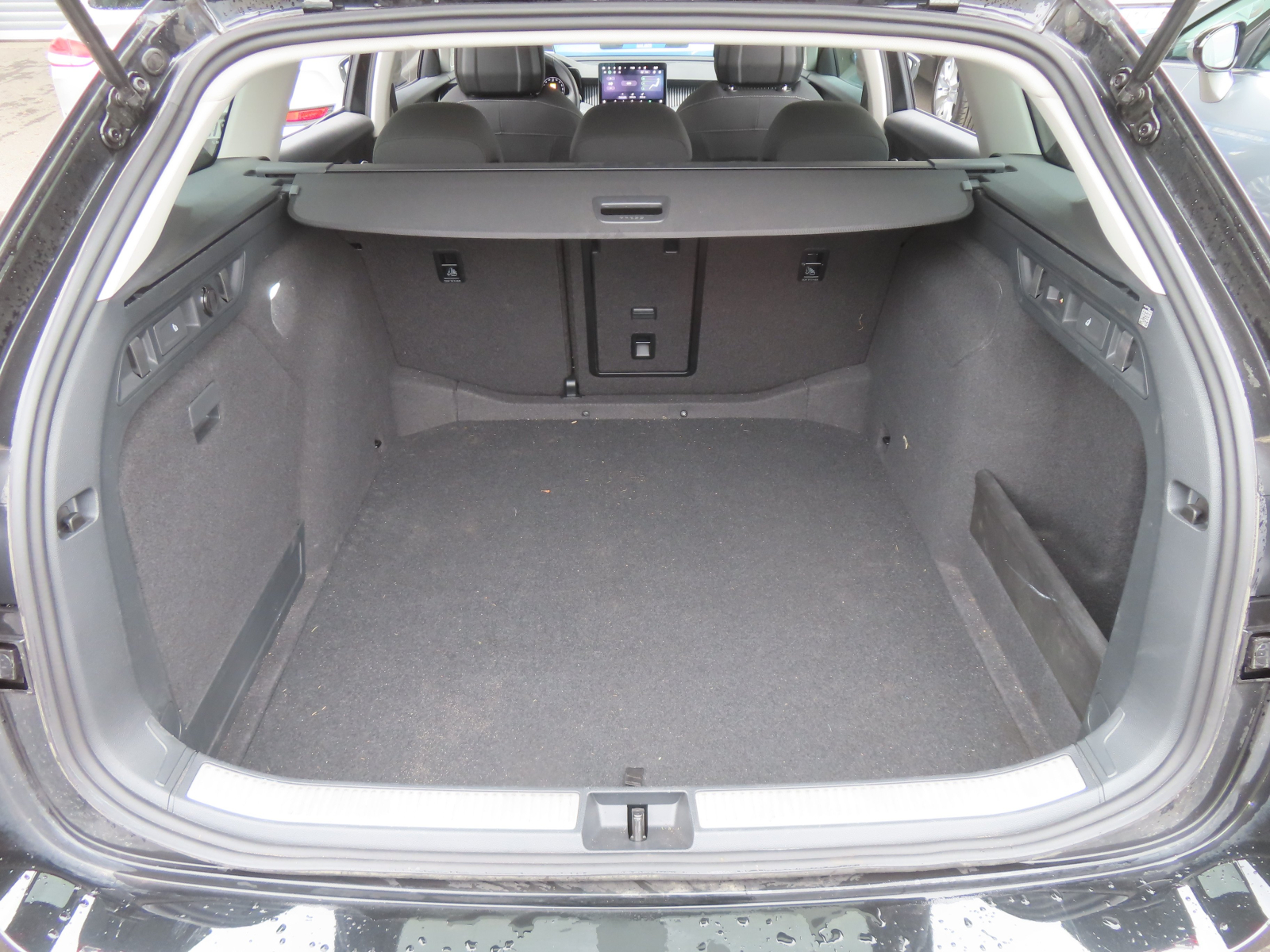 Škoda Superb - 2024