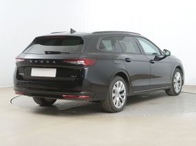 Škoda Superb - 2024