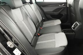 Škoda Octavia - 2024