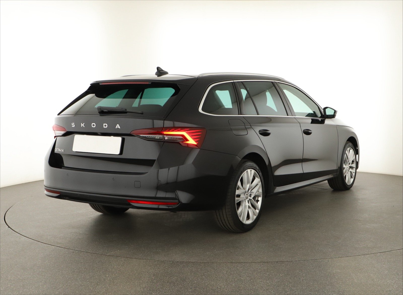 Škoda Octavia - 2024
