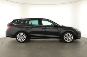 Škoda Octavia - 2024