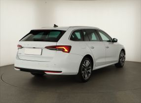 Škoda Octavia - 2024