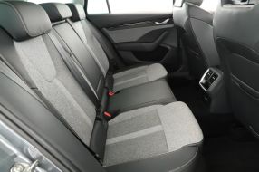 Škoda Octavia - 2024