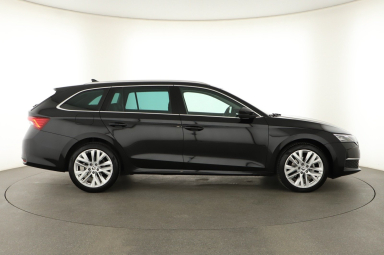 Škoda Octavia - 2024