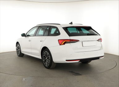 Škoda Octavia - 2024