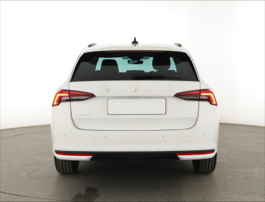 Škoda Octavia - 2024