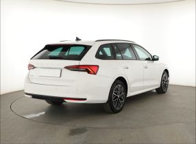 Škoda Octavia - 2024