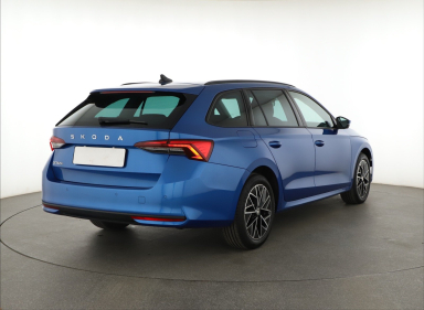 Škoda Octavia - 2024