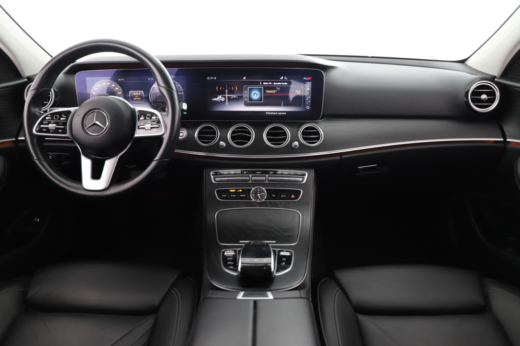 Mercedes-Benz E 220 d 4MATIC, 2020, E 220 d 4MATIC, 143kW, 4x4