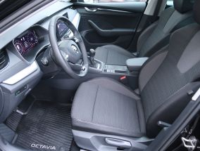 Škoda Octavia - 2024