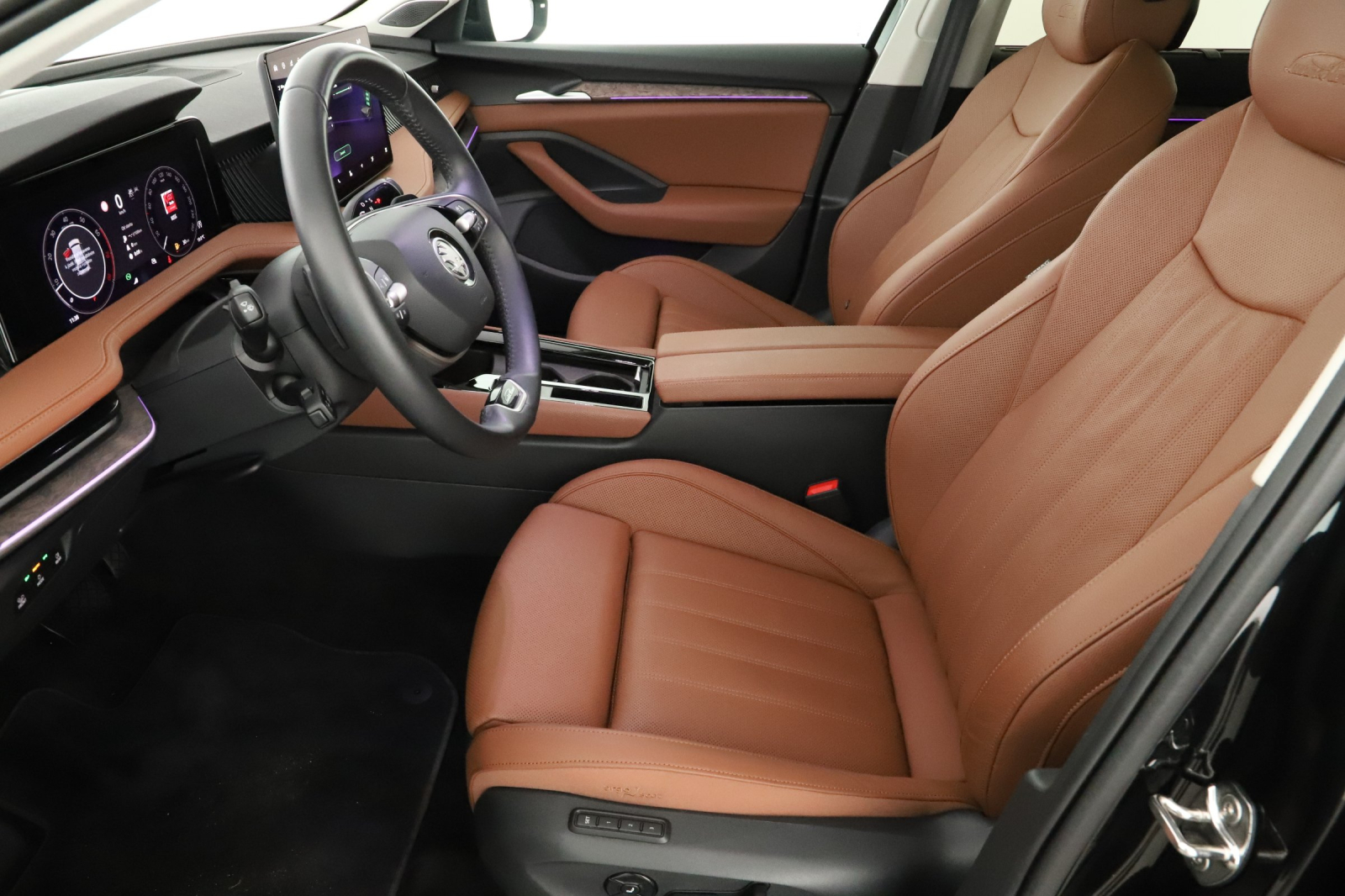 Škoda Superb - 2024
