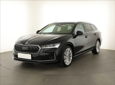 Škoda Superb - 2024