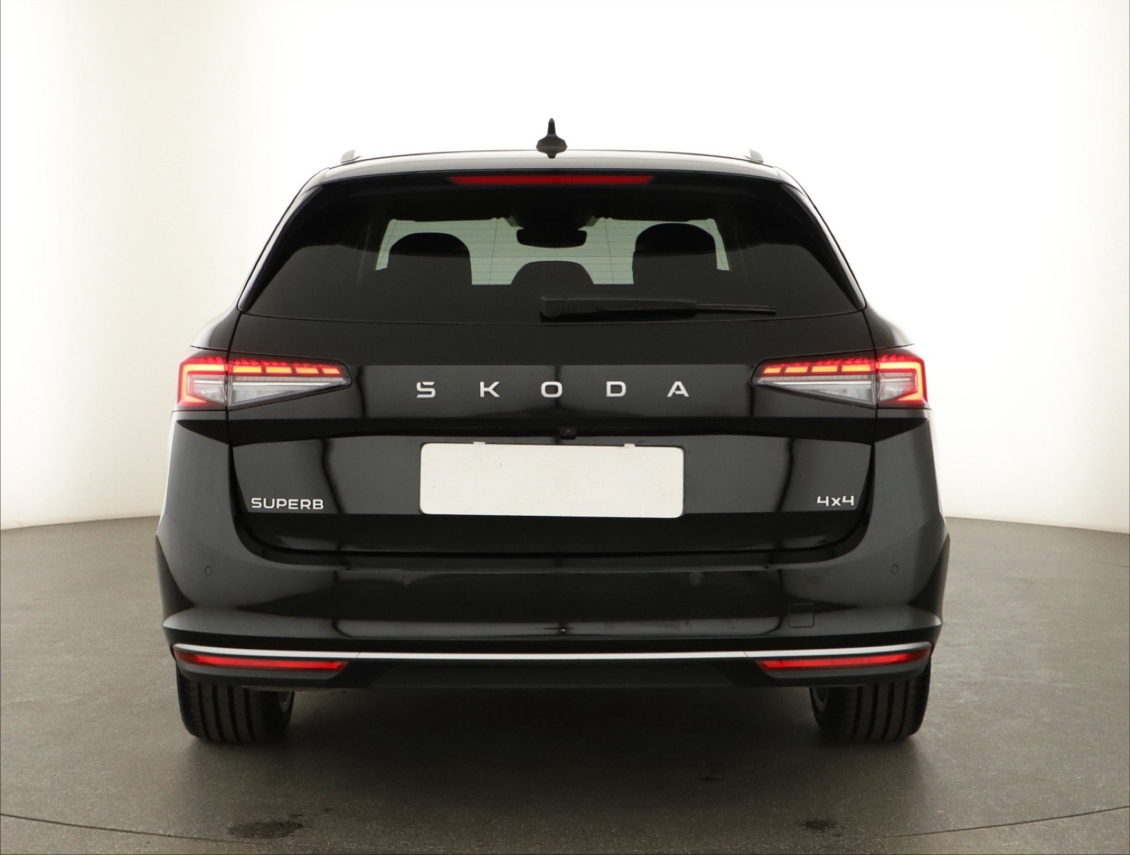 Škoda Superb - 2024