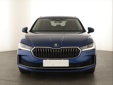 Škoda Superb - 2024