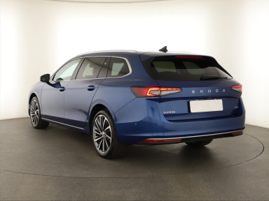 Škoda Superb - 2024